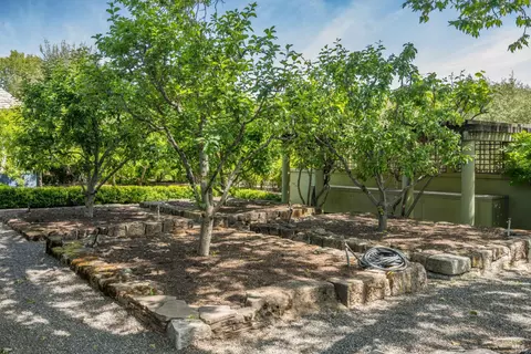 Exterior - 900 Rutherford Rd, Rutherford, CA 94573 photo 21 of 28