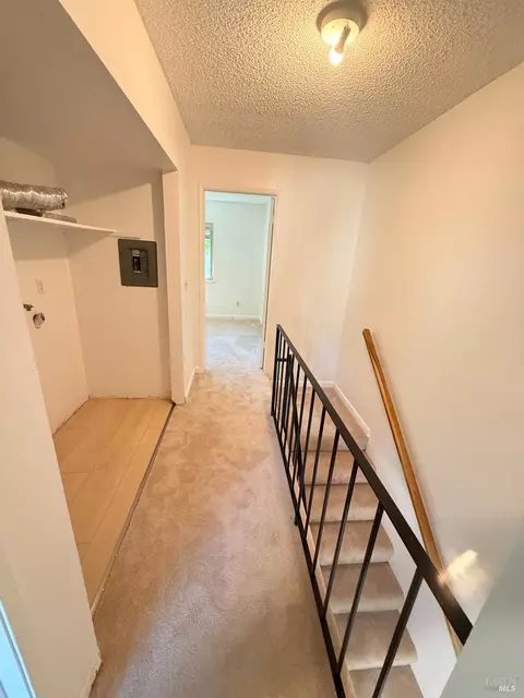 Entry Way - 29 Front St #C, Healdsburg, CA 95448 photo 3 of 3