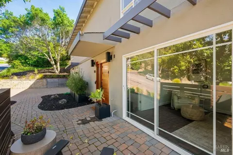 105 Kipling Dr, Mill Valley, CA 94941 photo 2