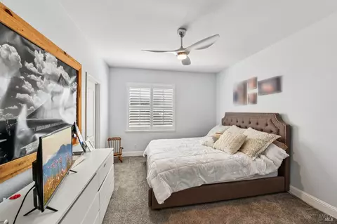 Bedroom - 2035 Rehrmann Dr, Dixon, CA 95620 photo 1 of 8