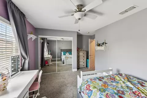 Bedroom - 2035 Rehrmann Dr, Dixon, CA 95620 photo 6 of 8