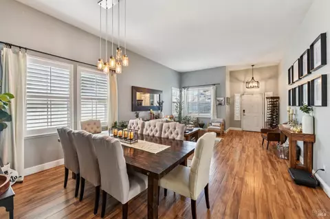 Dining - 2035 Rehrmann Dr, Dixon, CA 95620 photo 1 of 3