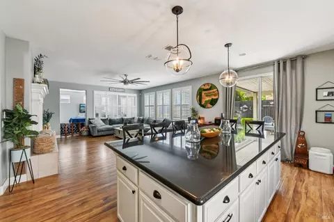 Kitchen - 2035 Rehrmann Dr, Dixon, CA 95620 photo 5 of 5