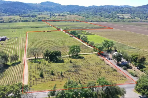 4304 Dry Creek Rd, Healdsburg, CA 95448