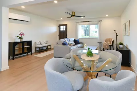 1600 Carol Dr, Napa, CA 94558