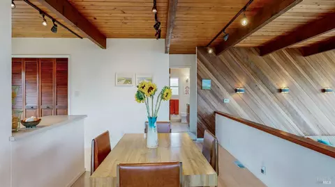 Dining - 41 Cliff St, Dillon Beach, CA 94929 photo 2 of 5