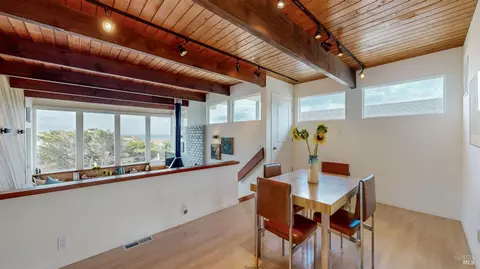 Dining - 41 Cliff St, Dillon Beach, CA 94929 photo 4 of 5
