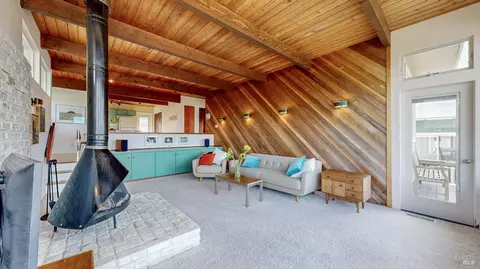 Living - 41 Cliff St, Dillon Beach, CA 94929 photo 6 of 6