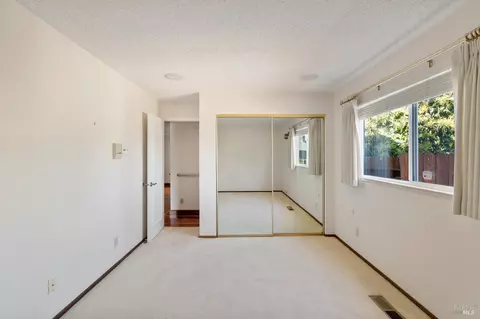 Bedroom - 116 Silverview Ct, Vallejo, CA 94591 photo 4 of 6