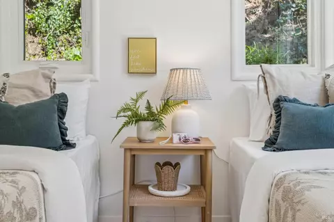 Bedroom - 334 W Blithedale Ave, Mill Valley, CA 94941 photo 3 of 16
