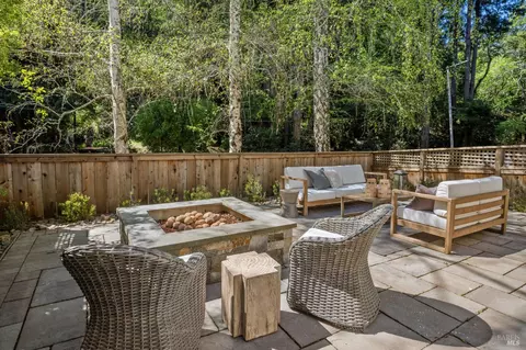 Exterior - 334 W Blithedale Ave, Mill Valley, CA 94941 photo 8 of 18
