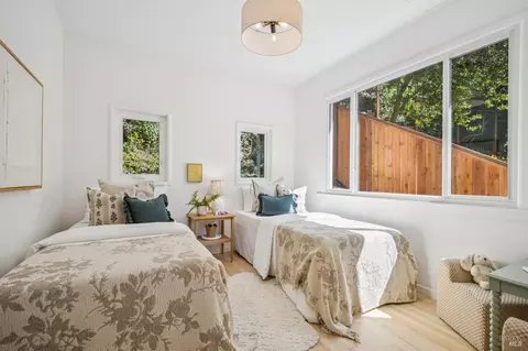 Bedroom - 334 W Blithedale Ave, Mill Valley, CA 94941 photo 2 of 16