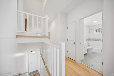 Entry Way - 334 W Blithedale Ave, Mill Valley, CA 94941 photo 2 of 4