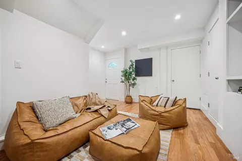 Living - 334 W Blithedale Ave, Mill Valley, CA 94941 photo 8 of 8
