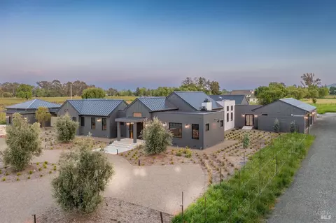 601 Napa Rd, Sonoma, CA 95476