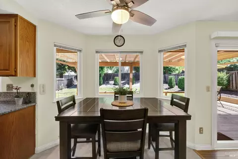 Dining - 1934 Summit Dr, Fairfield, CA 94534 photo 3 of 4