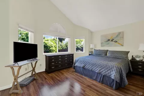 Bedroom - 1934 Summit Dr, Fairfield, CA 94534 photo 1 of 7