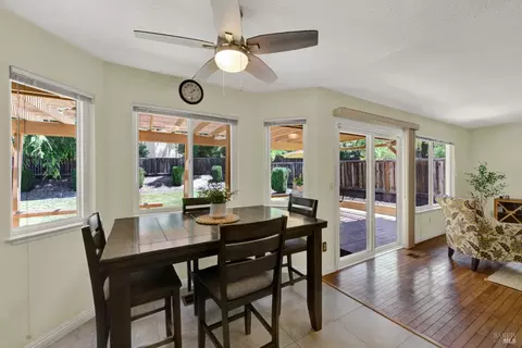 Dining - 1934 Summit Dr, Fairfield, CA 94534 photo 4 of 4