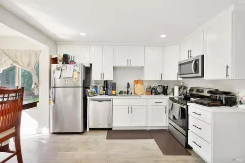 Kitchen - 2363 Oceanic Ct, Fairfield, CA 94533 photo 1 of 1