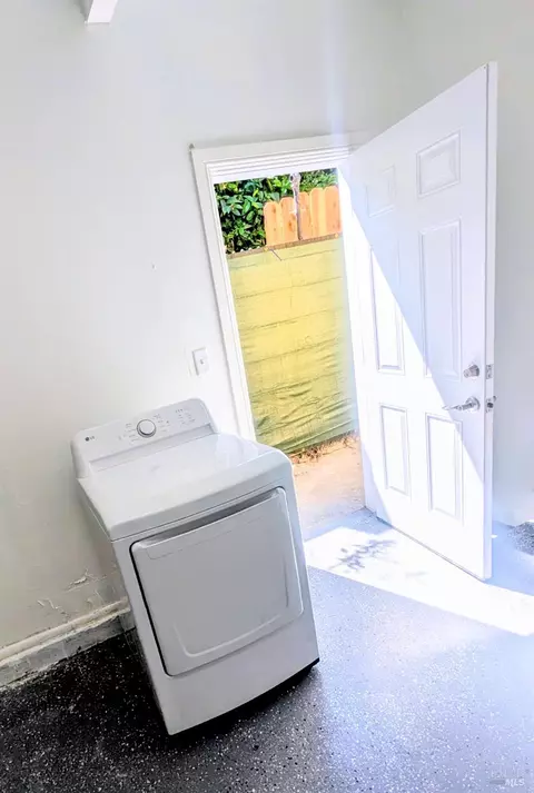 Other - 737 6th St, Richmond, CA 94801 photo 2 of 5