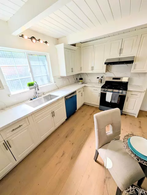 Kitchen - 737 6th St, Richmond, CA 94801 photo 3 of 4