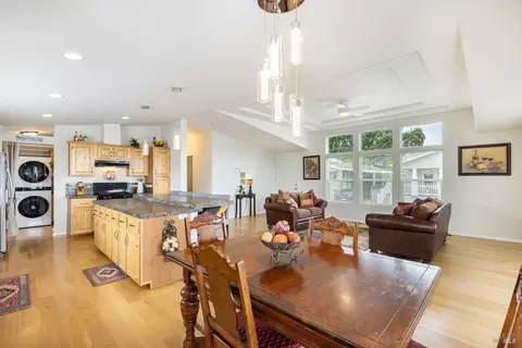 121 Cabana Dr, Napa, CA 94558 photo 23