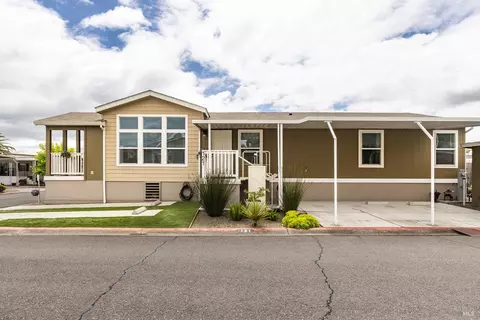 121 Cabana Dr, Napa, CA 94558 photo 7