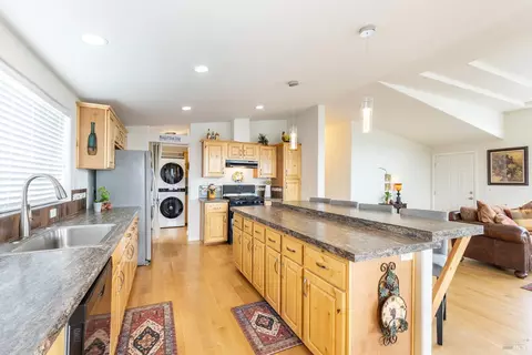 121 Cabana Dr, Napa, CA 94558 photo 20