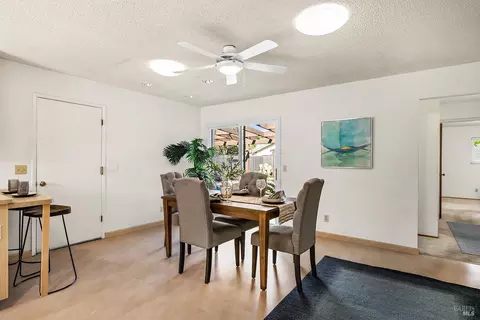Dining - 429 Eileen Dr, Sebastopol, CA 95472 photo 1 of 2