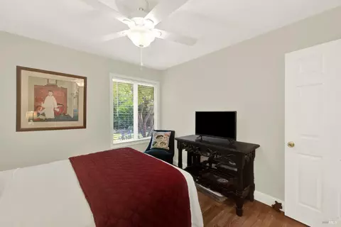 Bedroom - 3225 W Pelham Ct, Fairfield, CA 94534 photo 6 of 9