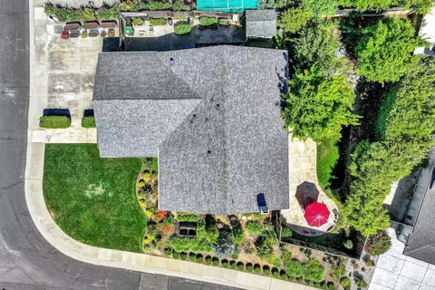 View/Area - 3225 W Pelham Ct, Fairfield, CA 94534 photo 7 of 8