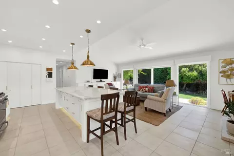 Kitchen - 3225 W Pelham Ct, Fairfield, CA 94534 photo 11 of 19