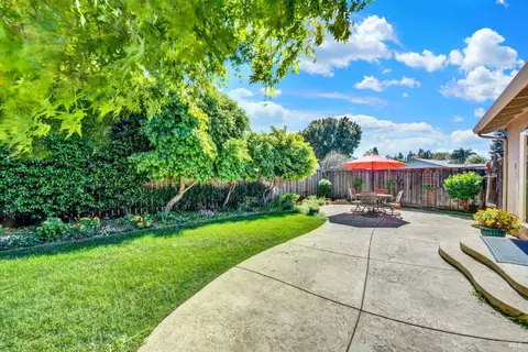 Exterior - 3225 W Pelham Ct, Fairfield, CA 94534 photo 20 of 31