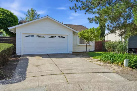 405 Korbel Pl, Santa Rosa, CA 95409