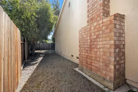 793 Marigold Dr, Fairfield, CA 94533 photo 35