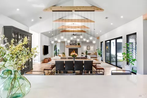 Dining - 85 W Trinity Rd, Glen Ellen, CA 95442 photo 1 of 2