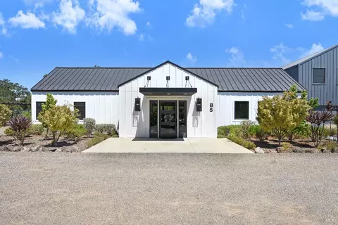 Exterior - 85 W Trinity Rd, Glen Ellen, CA 95442 photo 7 of 17