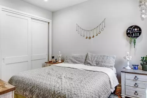 Bedroom - 85 W Trinity Rd, Glen Ellen, CA 95442 photo 6 of 6