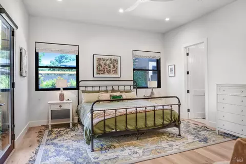 Bedroom - 85 W Trinity Rd, Glen Ellen, CA 95442 photo 3 of 6