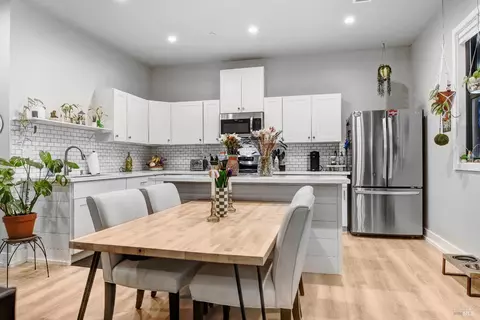 Kitchen - 85 W Trinity Rd, Glen Ellen, CA 95442 photo 3 of 4