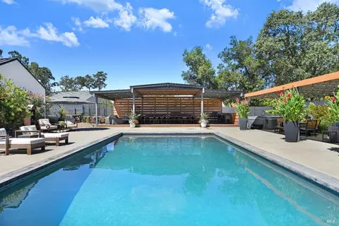 Exterior - 85 W Trinity Rd, Glen Ellen, CA 95442 photo 9 of 17