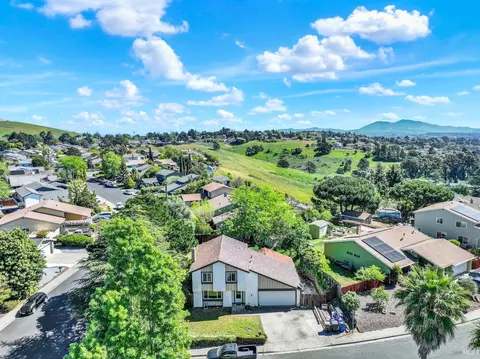 View/Area - 460 Turner Dr, Benicia, CA 94510 photo 2 of 3