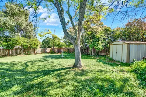 Exterior - 460 Turner Dr, Benicia, CA 94510 photo 7 of 10
