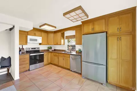 Kitchen - 460 Turner Dr, Benicia, CA 94510 photo 1 of 2