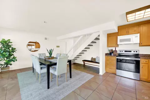 Dining - 460 Turner Dr, Benicia, CA 94510 photo 2 of 3