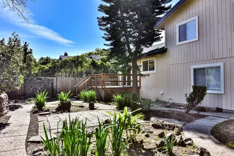 Exterior - 418 Nut Tree Rd, Vacaville, CA 95687 photo 3 of 4
