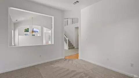 587 Abbey Dr, Fairfield, CA 94534 photo 12