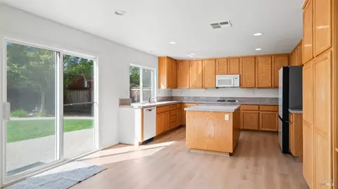 587 Abbey Dr, Fairfield, CA 94534 photo 21