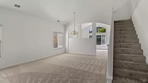 587 Abbey Dr, Fairfield, CA 94534 photo 5