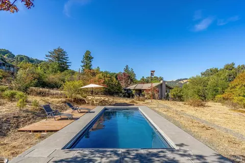 4456 Grove St, Sonoma, CA 95476